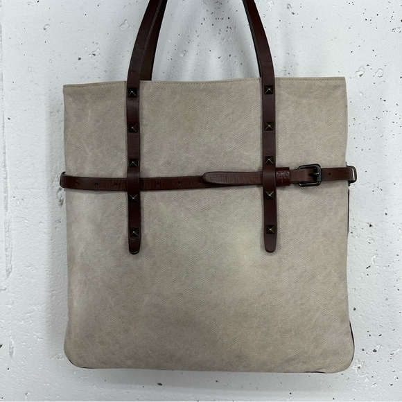Tomas Maier Beige Canvas And Studded Leather Tote Bag - Picture 3 of 16